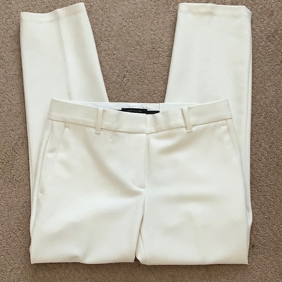 NWT Ann Taylor Winter White Ivory Off-White  Ankle Pants 2P - Picture 1 of 9